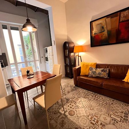 Terrazza Petroni Apartment Bologna Bagian luar foto