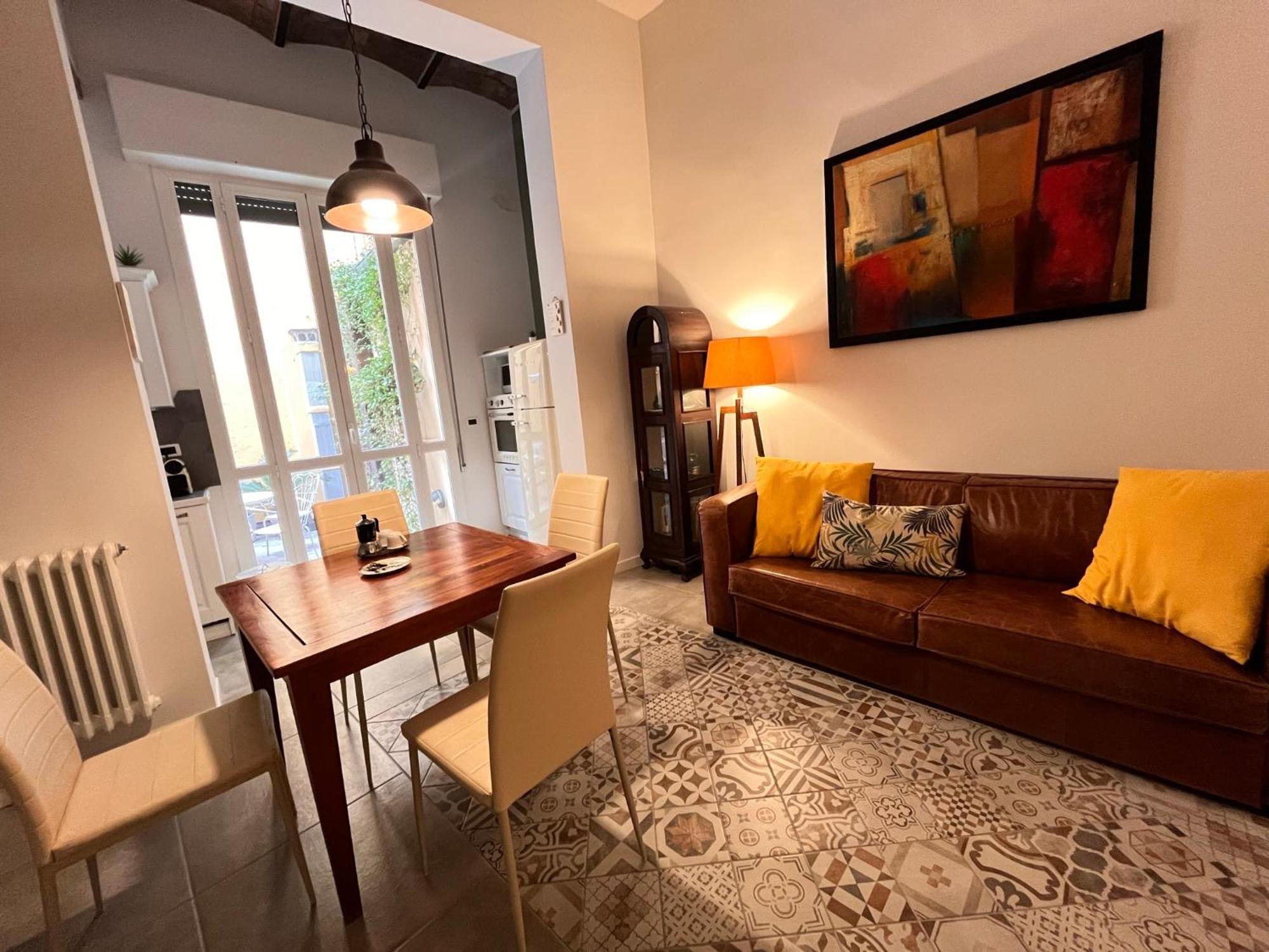 Terrazza Petroni Apartment Bologna Bagian luar foto